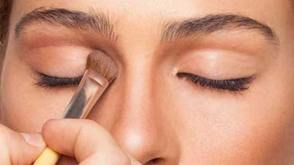 آموزش گریم سینمایی در سالن زیبایی در پری سیما