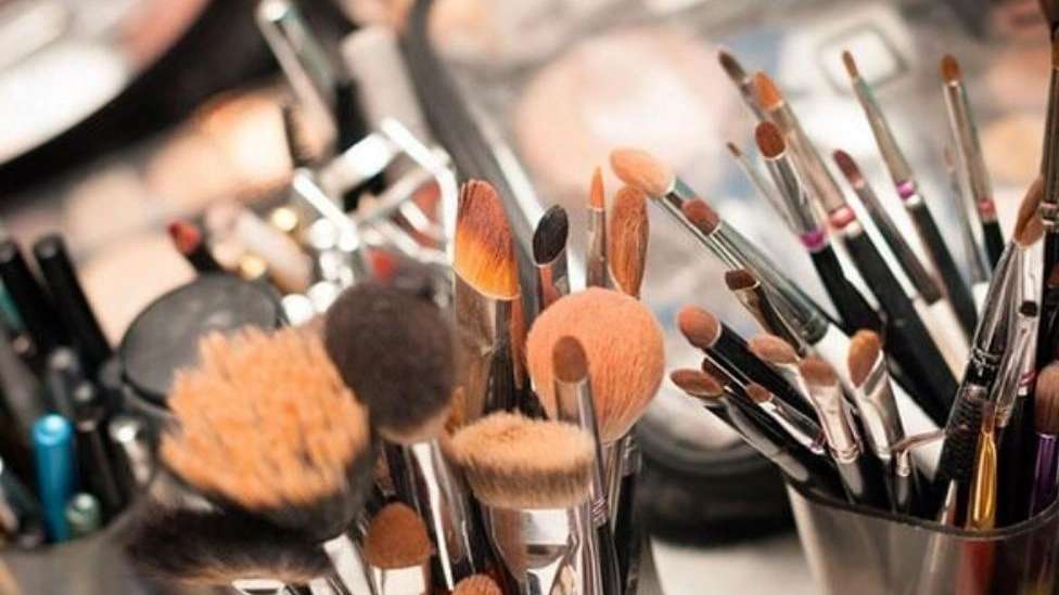 سالن زیبایی پری سیما